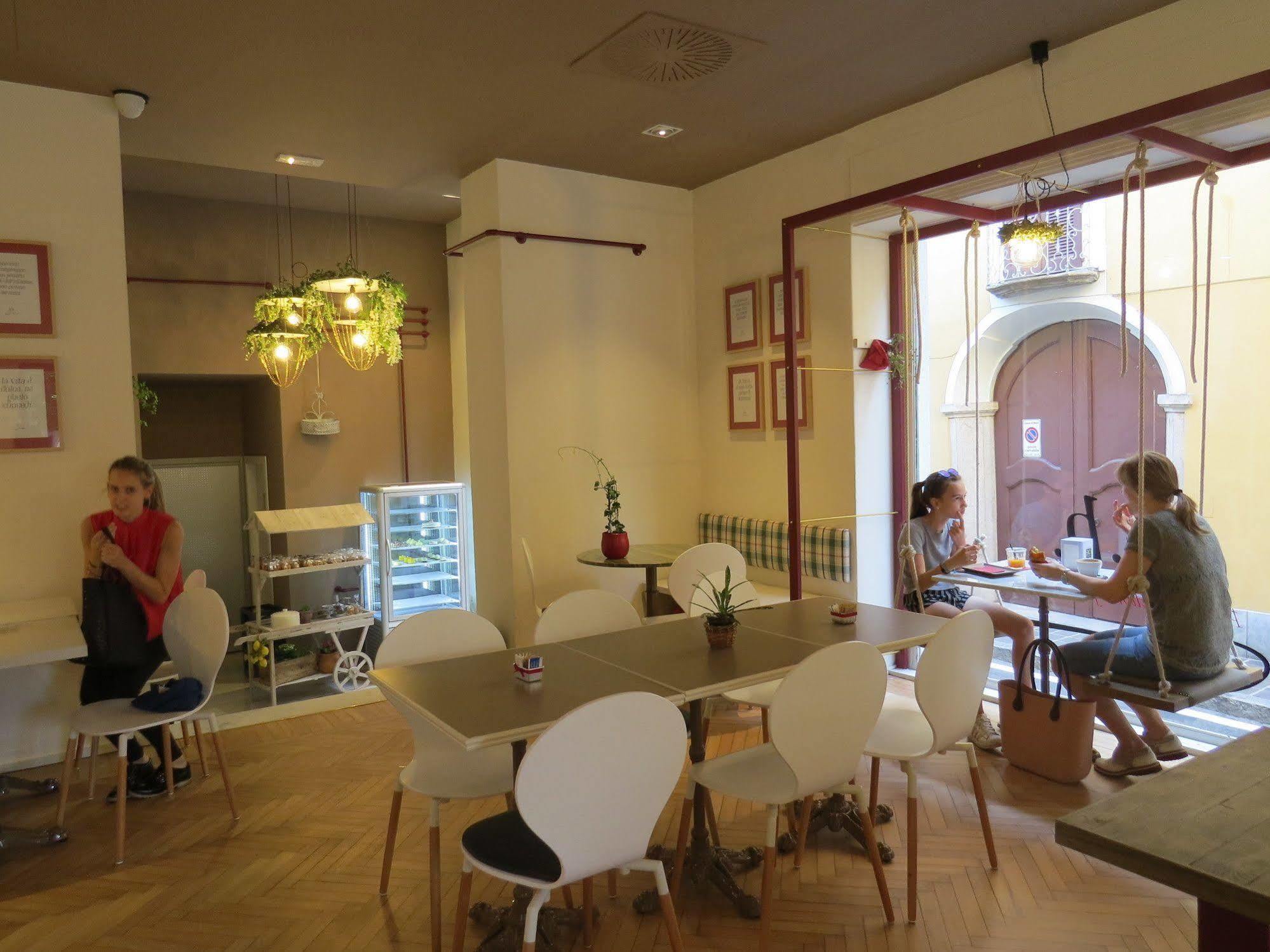 Monza City Rooms & Studios Exterior photo